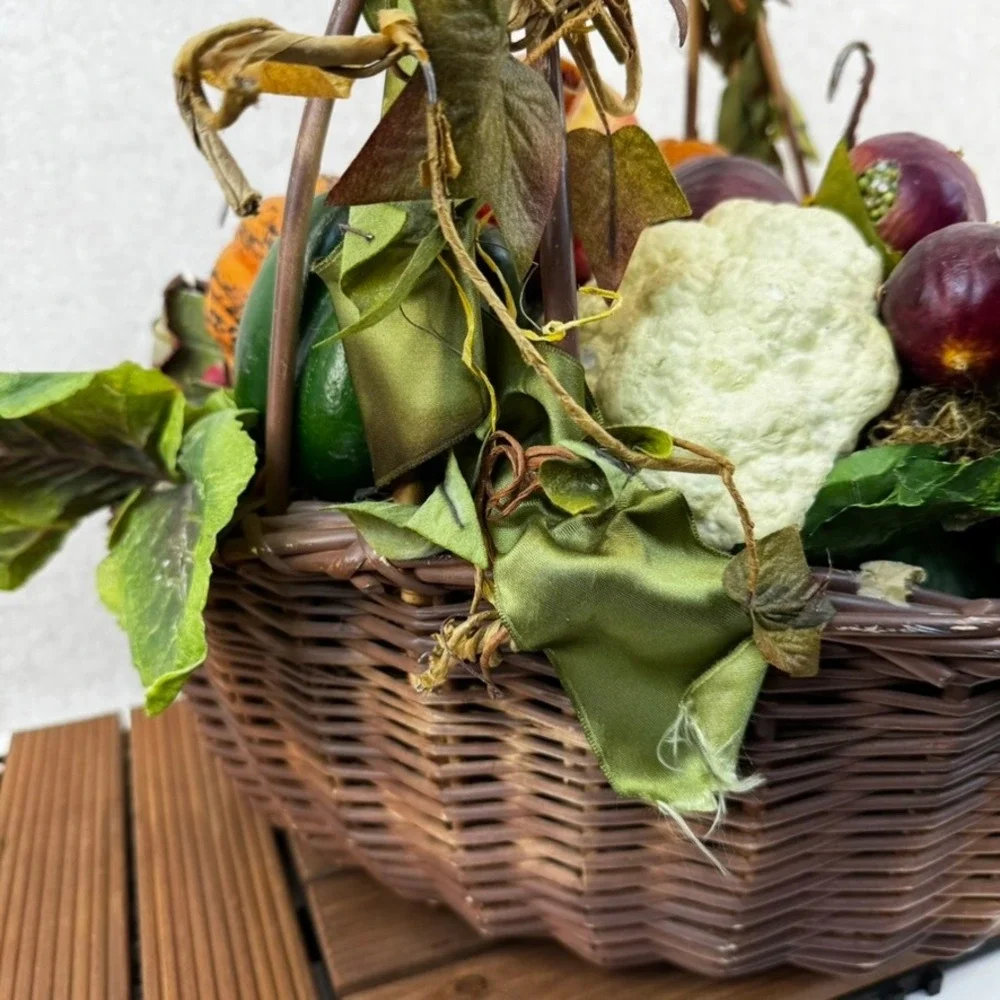 Vtg Autumn Harvest Cornucopia Basket Faux Fall Vegetables Fruits Decor